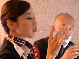 Thanh niên trúng độc đắc khi có cô bạn thân nghiện làm tình